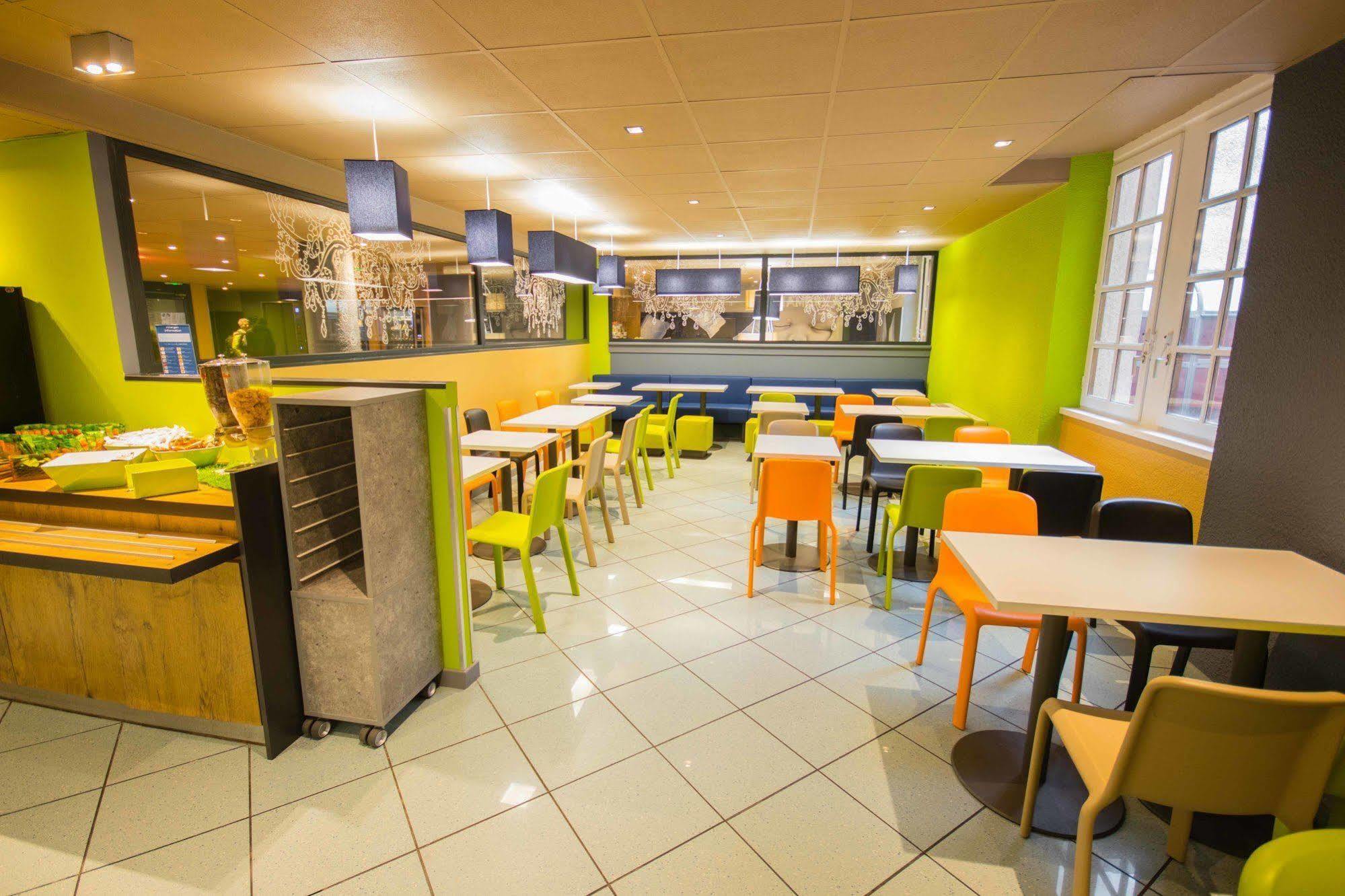 Ibis Budget Marseille Vieux Port Exterior foto